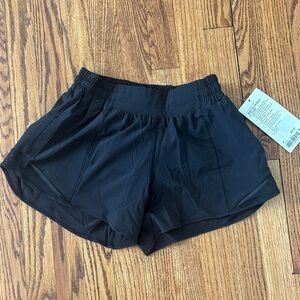 NWT lululemon hotty hot LR short